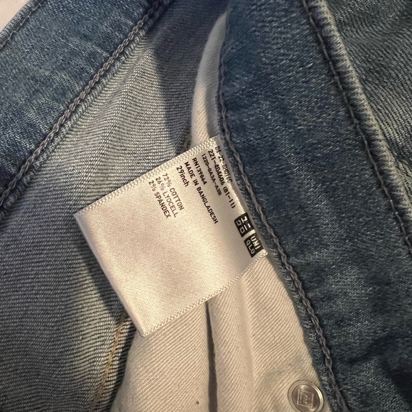 UNIQLO | Jeans - Picture 3 of 3